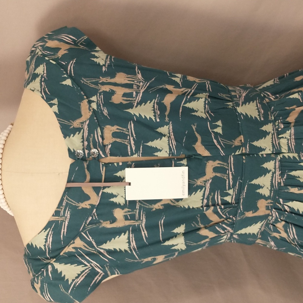 Quality Midi Dress Deer Forest Print Feminine Cap Sleeve Emily and Fin London UK - Picture 5 of 15
